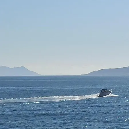 Διαμέρισμα Apto Junto A La Playa Del Cristo,cerca Del Puerto Εστεπόνα