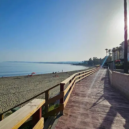 Apto Junto La Playa El Cristo Cerca De Puerto * Estepona