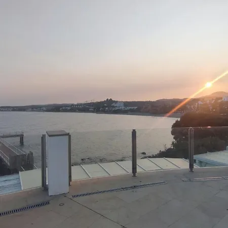 Junto A La Playa Del Cristo,Terraza,Puerto A 3Min Estepona