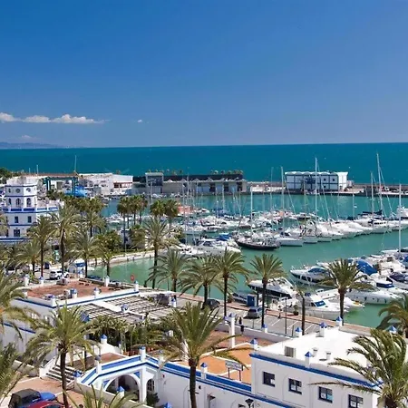 Apto Junto A La Playa Del Cristo,cerca Del Puerto