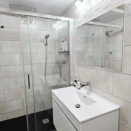 Apto Junto La Playa El Cristo Cerca De Puerto Estepona