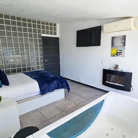 Apartment Junto A La Playa Del Cristo, Cerca Del Puerto *