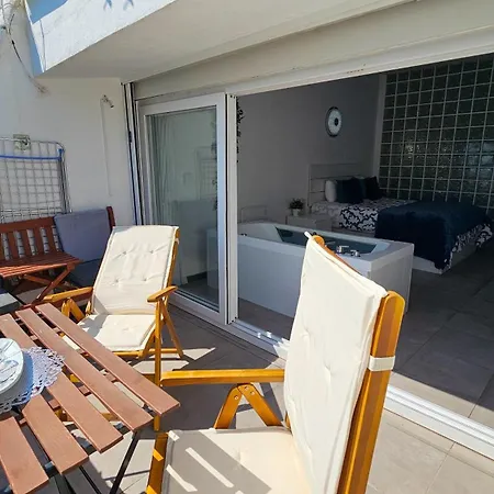 Apartment Junto A La Playa Del Cristo, Cerca Del Puerto *