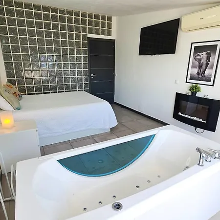 Apartamento Junto A La Playa Del Cristo,cerca Del Puerto *