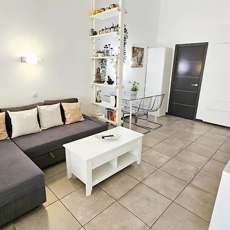 Apartamento Junto A La Playa Del Cristo,cerca Del Puerto
